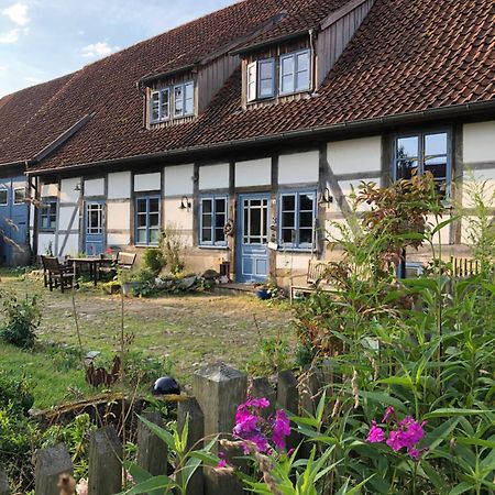 Ferienwohnung Im Edelhof Neustadt am Rubenberge Bagian luar foto