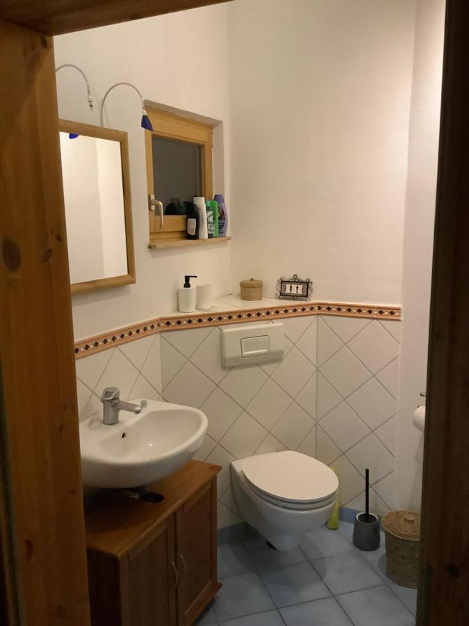Ferienwohnung Im Edelhof Neustadt am Rubenberge Bagian luar foto