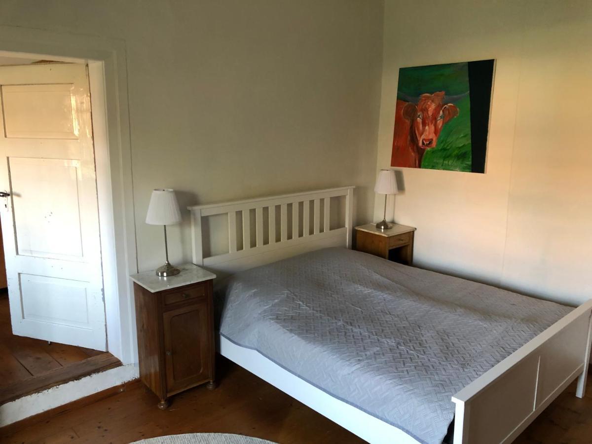 Ferienwohnung Im Edelhof Neustadt am Rubenberge Bagian luar foto